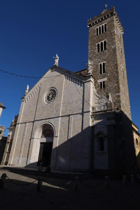 Ferienwohnung La Casa Di Loris Sarzana Exterior foto